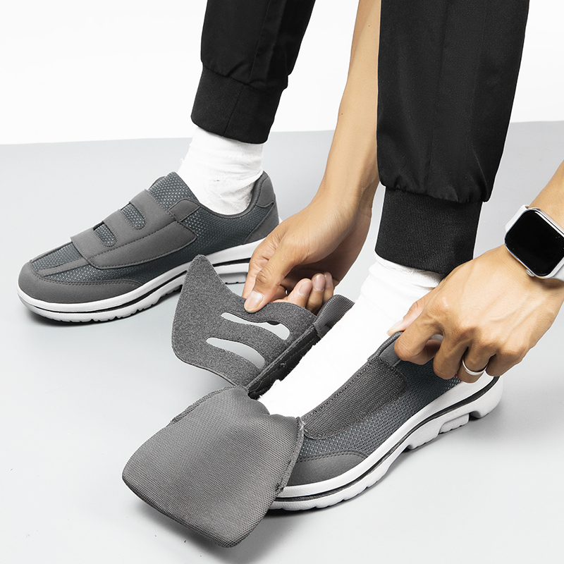Wide Toe Sneakers For Fat Foot - Men'S Shoes With Velcro のレビューと価格