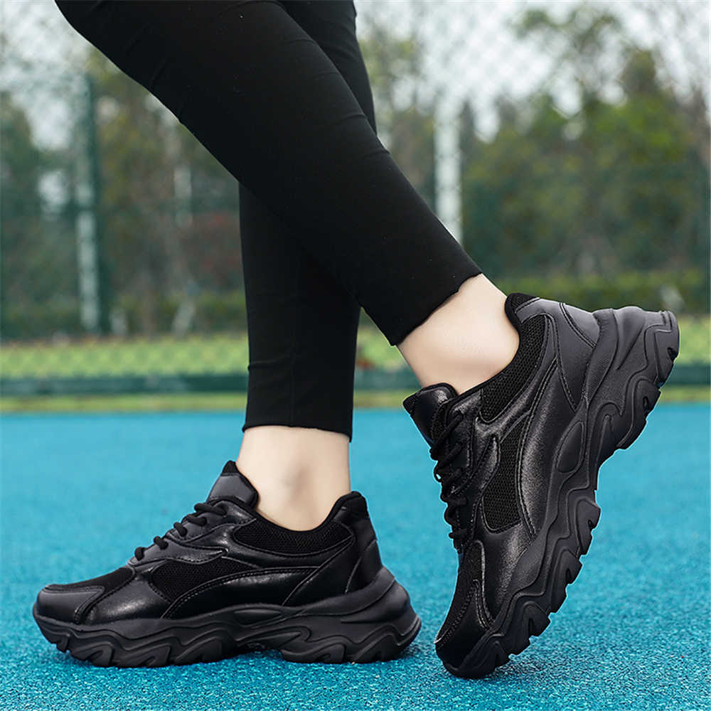 37-38 Round Tip Men's Sneakers - Men'S Shoes To Increase Height のレビューと価格