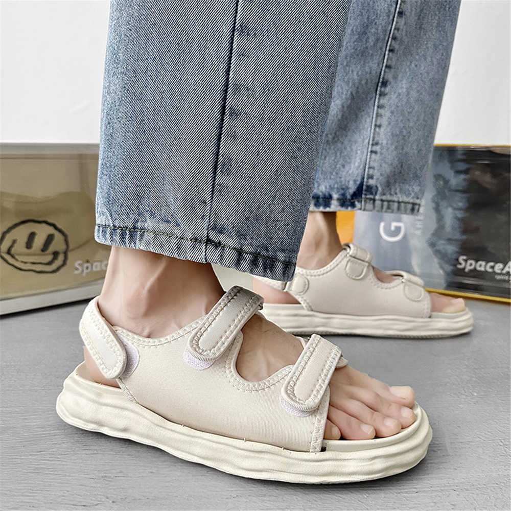 Open From Front Small Numbers  - Men'S Shoes Size 42 In Us のレビューと価格