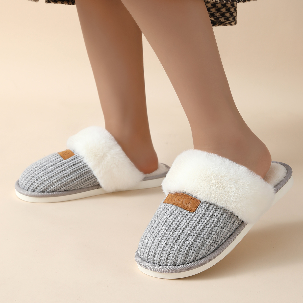 2026 Warm Plush Winter Slipper - Men Shoes Winter のレビューと価格